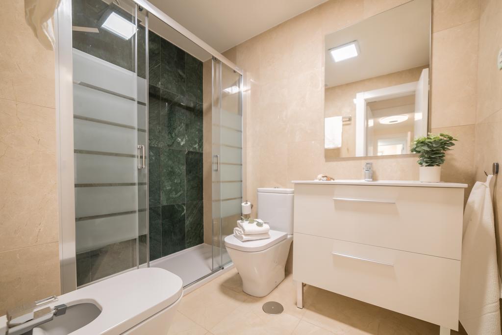 La Serna Premium Center Málaga Værelse billede